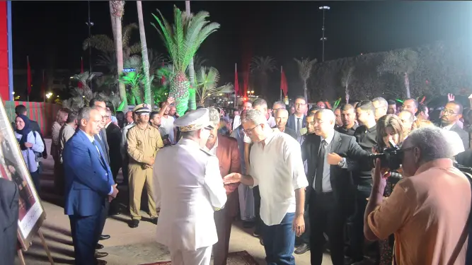 بالفيديو:الوالي سعيد أمزازي يستقبل تهاني المواطنين والشخصيات السياسية والعسكرية بأكادير بمناسبة عيد العرش بالفيديو:الوالي سعيد أمزازي يستقبل تهاني المواطنين والشخصيات السياسية والعسكرية بأكادير بمناسبة عيد العرش