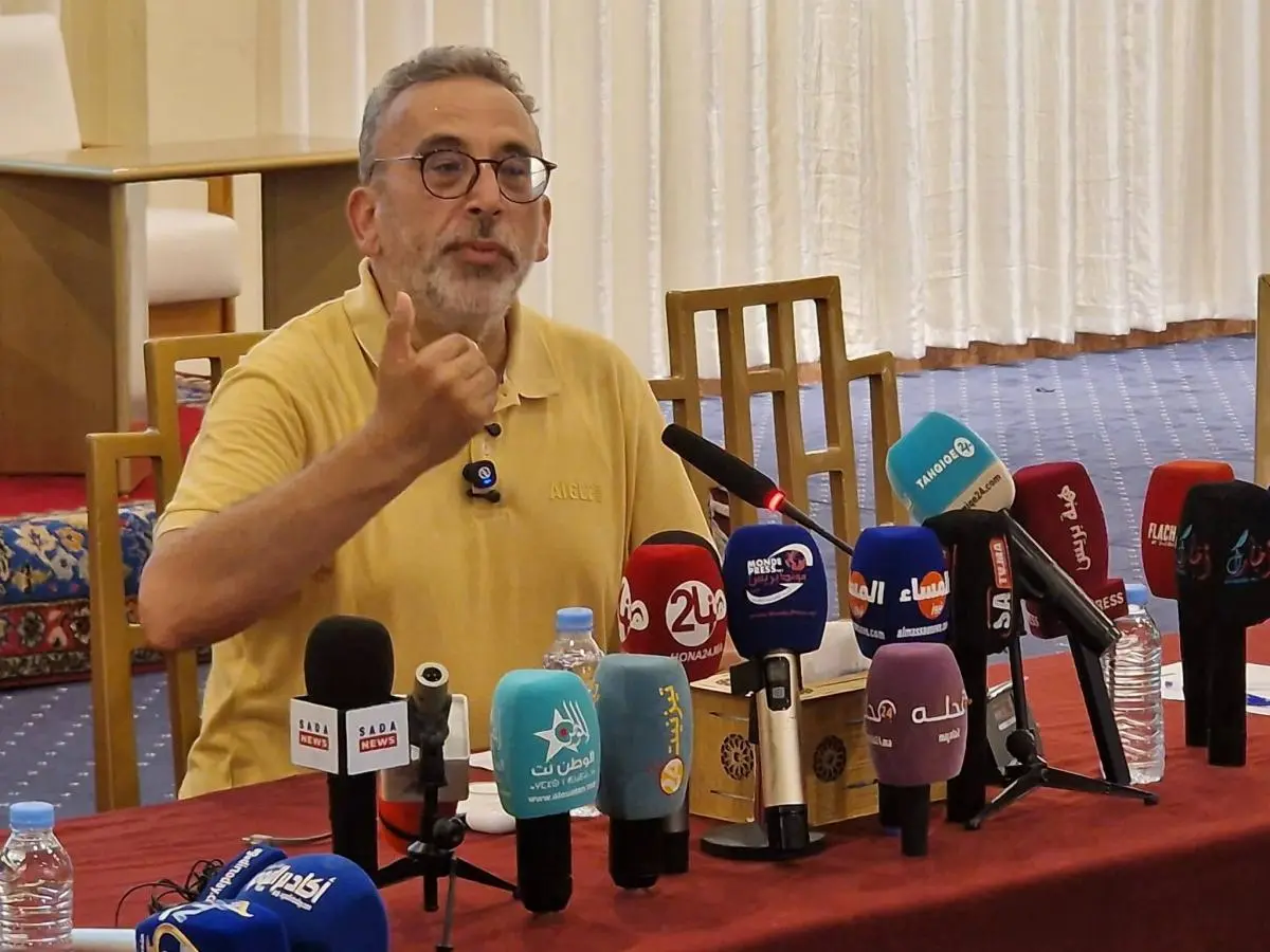 كليات تيزنيت تقترب من الانطلاق.. غازي يكشف تفاصيل الدراسة المؤقتة في انتظار «قرية المعرفة» كليات تيزنيت تقترب من الانطلاق.. غازي يكشف تفاصيل الدراسة المؤقتة في انتظار «قرية المعرفة»