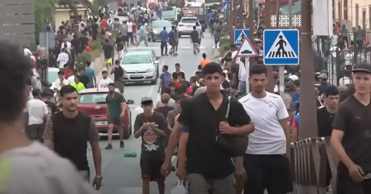 بعد أشهر من الانتظار.. 5321 شخصا يغادرون سبتة نحو المغرب بعد أشهر من الانتظار.. 5321 شخصا يغادرون سبتة نحو المغرب